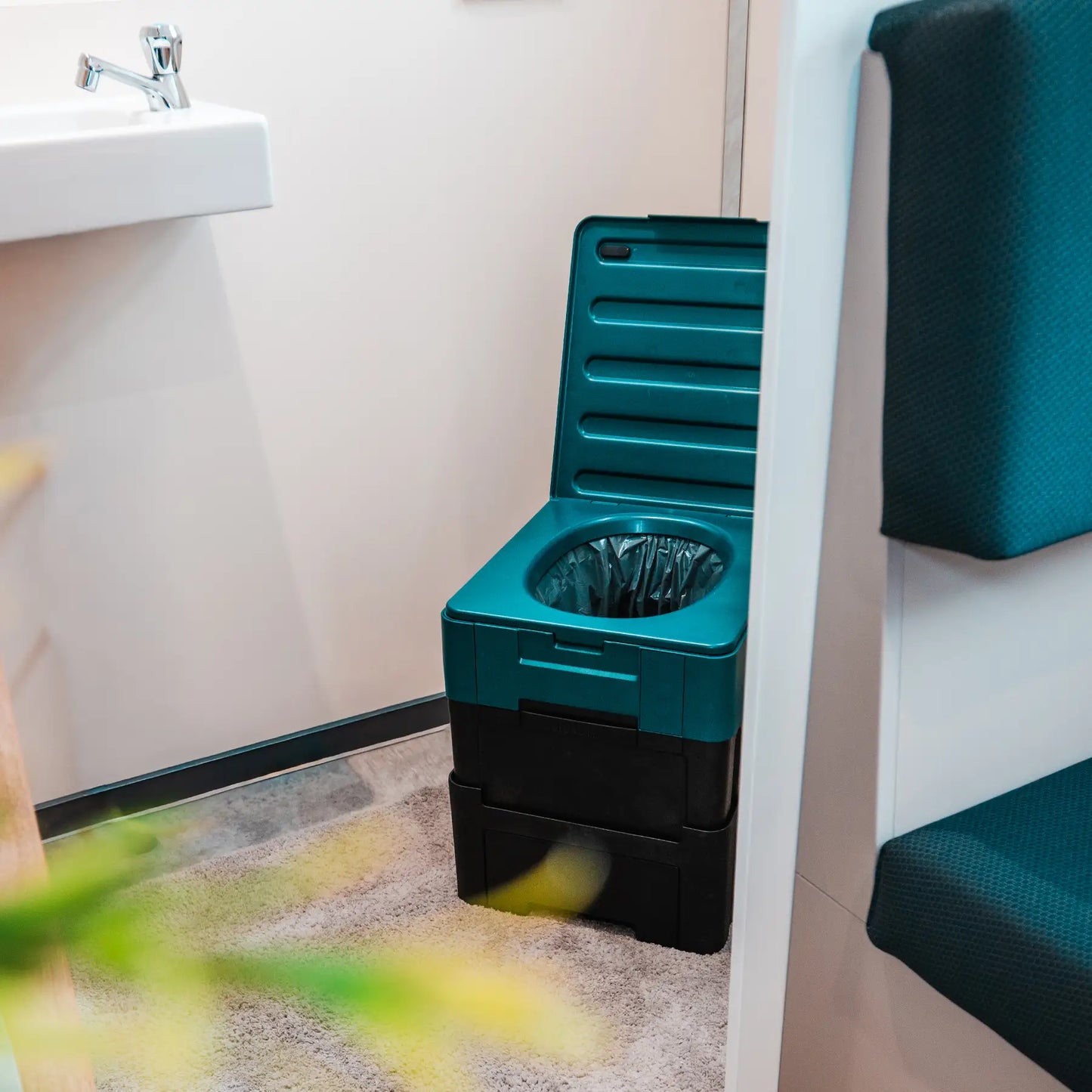 Clesana X1 Mobile Toilet